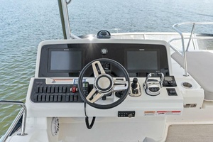 46FT (14M) SEA RAY
