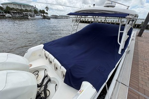 27ft Boston Whaler Yacht For Sale