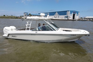 27ft Boston Whaler Yacht For Sale