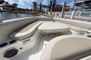 42FT (12M) BOSTON WHALER