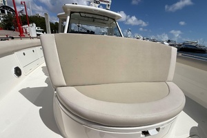 42FT (12M) BOSTON WHALER