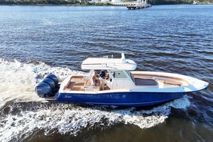 Trip Out 35ft Scout Yacht For Sale