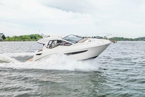 35ft Sea Ray Yacht For Sale