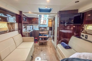 35ft Sea Ray Yacht For Sale