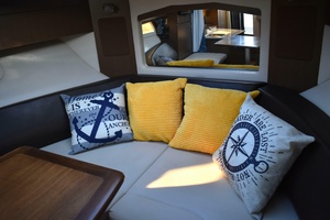 31ft Sea Ray Yacht For Sale