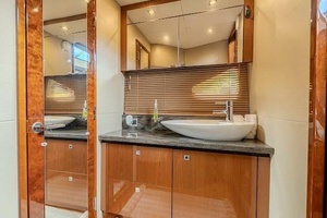 50FT (15M) SEA RAY
