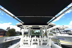 35ft Boston Whaler Yacht For Sale