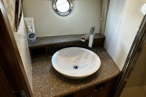 45ft Cruisers Yachts Yacht For Sale
