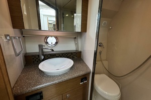 45ft Cruisers Yachts Yacht For Sale