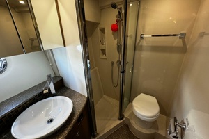 45ft Cruisers Yachts Yacht For Sale