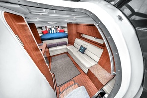 Party of 5 34ft Monterey Yacht For Sale