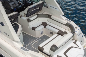Party of 5 34ft Monterey Yacht For Sale