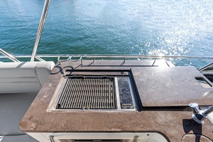 51FT (15M) SEA RAY