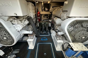 53ft Azimut Yacht For Sale