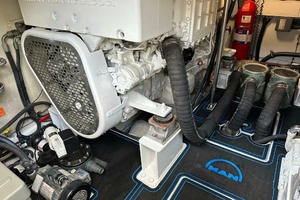 53ft Azimut Yacht For Sale