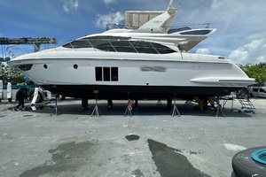 53ft Azimut Yacht For Sale