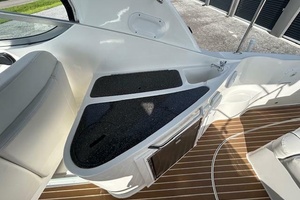 Love  amp  Luck 32ft Rinker Yacht For Sale