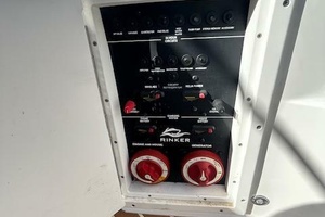 Love  amp  Luck 32ft Rinker Yacht For Sale
