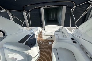 Love  amp  Luck 32ft Rinker Yacht For Sale