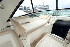 35ft Sea Ray Yacht For Sale