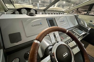62FT (18M) AZIMUT