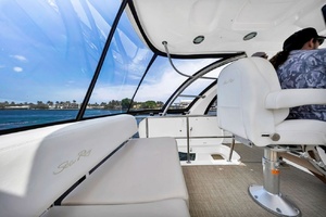 52FT (15M) SEA RAY
