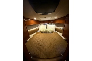 38ft Sea Ray Yacht For Sale