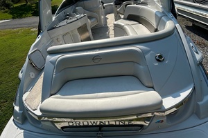 30ft Crownline Yacht For Sale