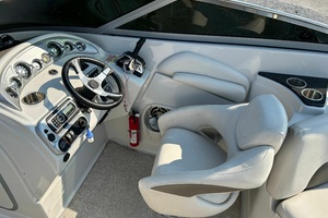 30ft Crownline Yacht For Sale