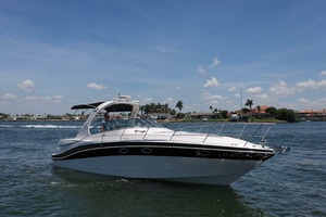 37ft Four Winns Yacht For Sale