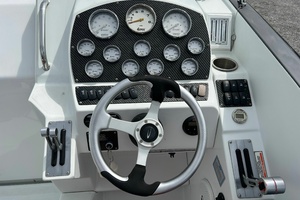 Fly By Five 30ft Baja Yacht For Sale