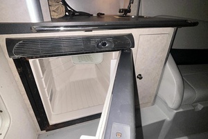 Fly By Five 30ft Baja Yacht For Sale