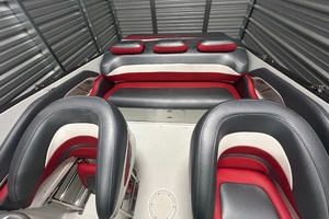 Fly By Five 30ft Baja Yacht For Sale