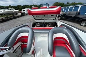 Fly By Five 30ft Baja Yacht For Sale