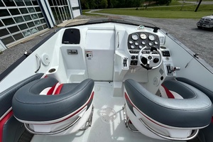 Fly By Five 30ft Baja Yacht For Sale