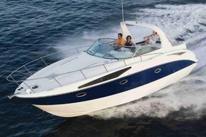 32ft Bayliner Yacht For Sale