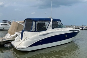 32ft Bayliner Yacht For Sale