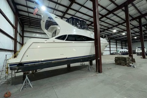 36ft Carver Yacht For Sale