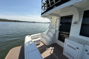 Stress Relief 37ft Silverton Yacht For Sale
