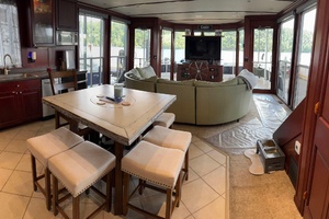 64ft Skipperliner Yacht For Sale