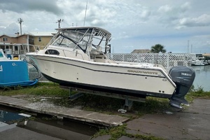 30ft Grady White Yacht For Sale