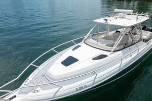 35ft Intrepid Yacht For Sale