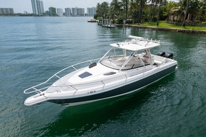 35ft Intrepid Yacht For Sale