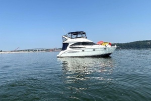 35ft Meridian Yacht For Sale