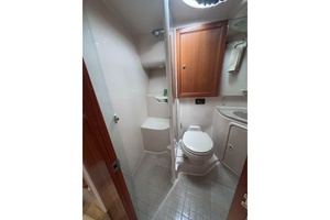 Pier Pressure 42ft Riviera Yacht For Sale