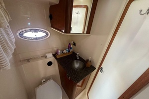 Southern Cross 38ft Sea Ray Yacht For Sale