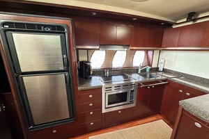 51FT (15M) SEA RAY