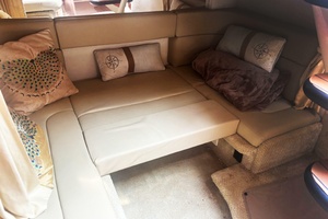 32ft Sea Ray Yacht For Sale