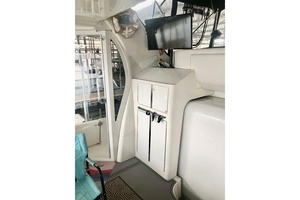 Fire Away 44ft Carver Yacht For Sale
