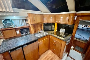 Fire Away 44ft Carver Yacht For Sale